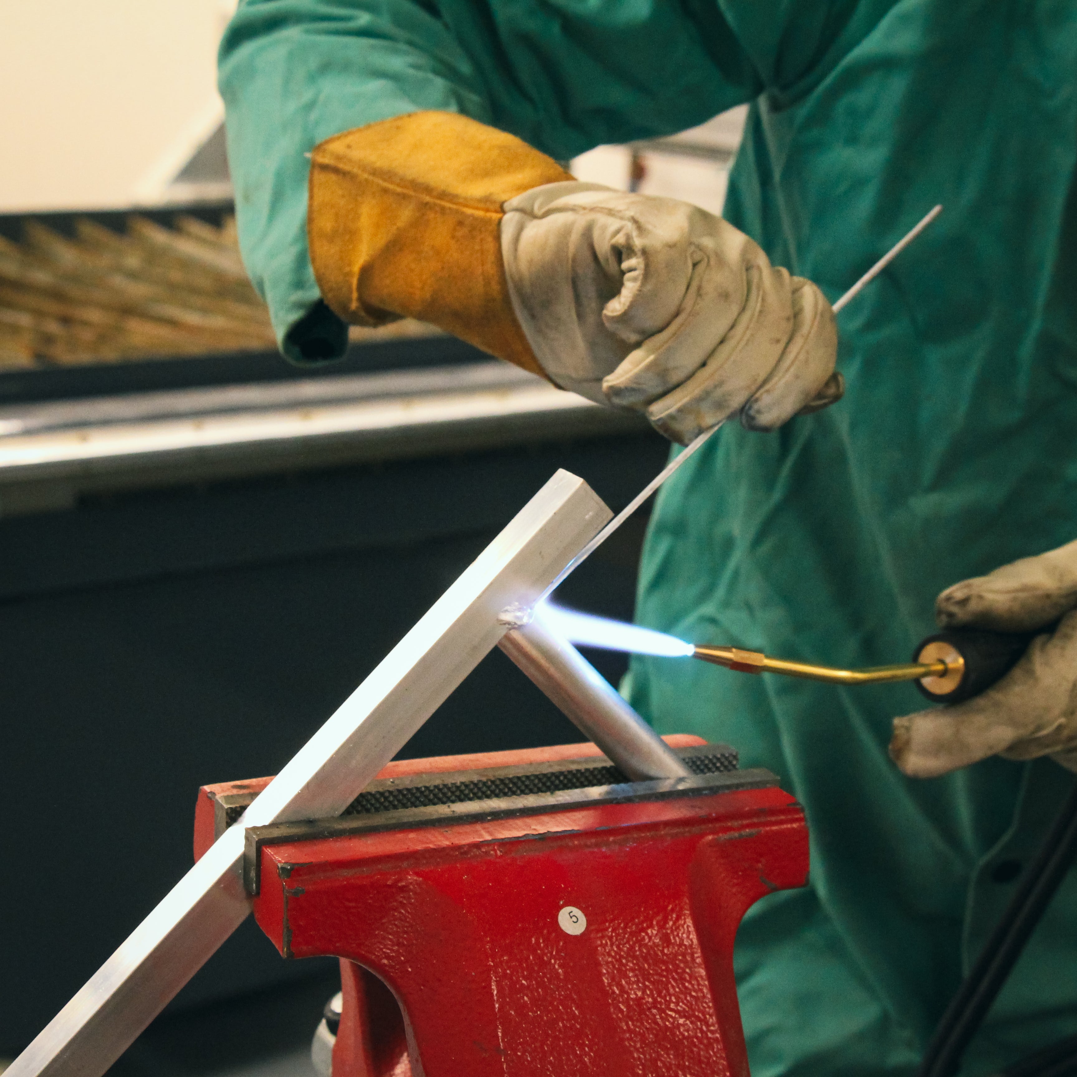 Aluminum Brazing and Welding Rods – Bernzomatic