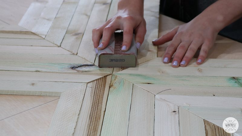 Sanding wood pattern