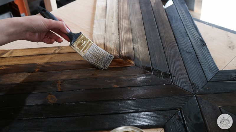 Sealing wood