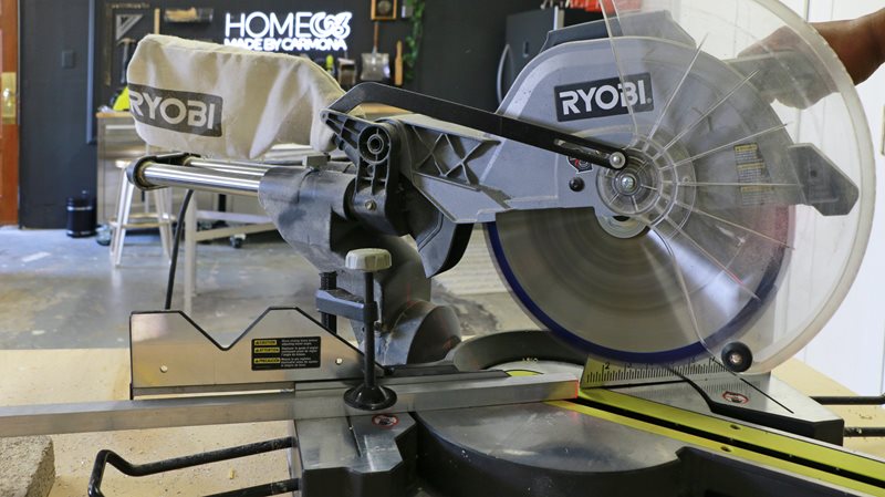 Miter saw