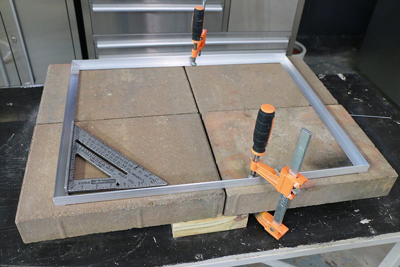 Clamping aluminum